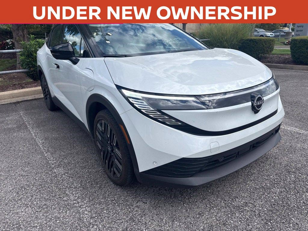 Certified 2026 Nissan Leaf Platinum+ w/ Cargo Package (Platinum+) FWD 360° Tour
