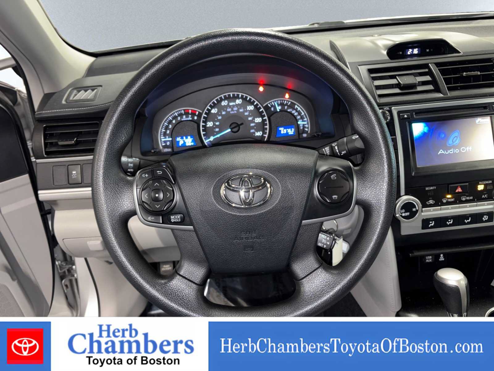 Used 2012 Toyota Camry LE FWD image 16