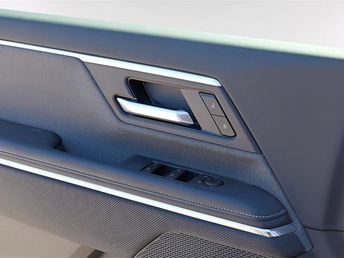 New 2026 GMC Sierra EV Elevation image 20