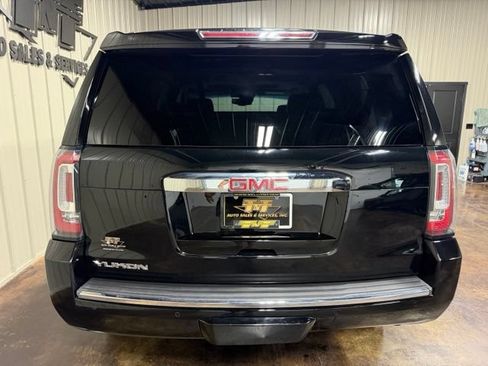 Used 2020 GMC Yukon Denali w/ Denali Premium Package AWD/4WD image 9