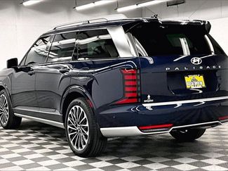 Used 2026 Hyundai Palisade Calligraphy video 2