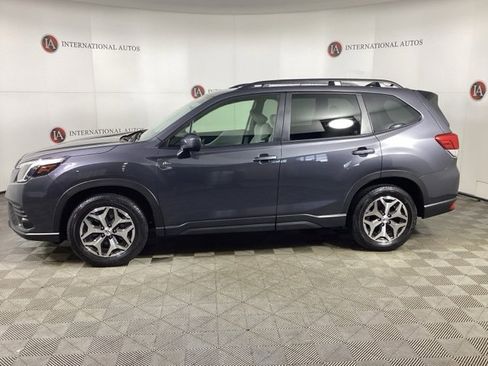 Certified 2024 Subaru Forester Premium image 8