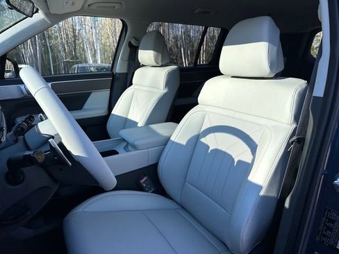 Certified 2026 Hyundai Santa Fe SEL image 8