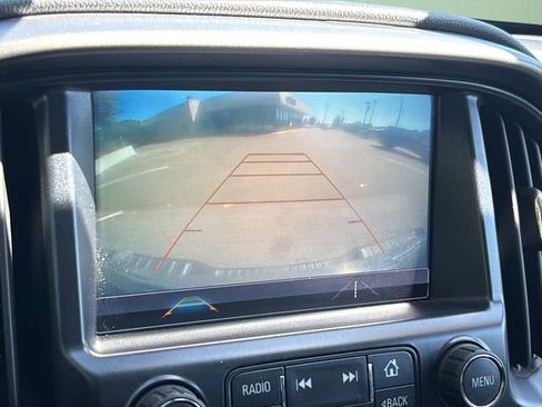 Used 2018 Chevrolet Colorado Z71 AWD/4WD image 19
