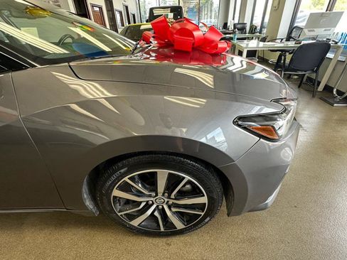 Used 2021 Nissan Maxima 3.5 SV w/ Floor Mat Group image 10