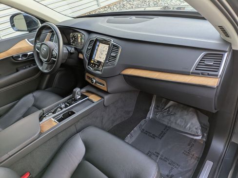 Certified 2022 Volvo XC90 T8 Inscription Expression image 35