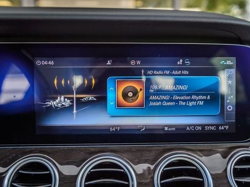 Used 2020 Mercedes-Benz E 350 4MATIC Sedan image 19