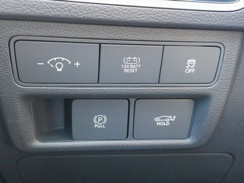 Certified 2025 Hyundai Sonata Limited image 12