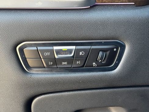 Used 2022 BMW X5 sDrive40i w/ Premium Package image 15