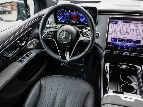 Used 2023 Mercedes-Benz EQS 450+ 4MATIC SUV image 14