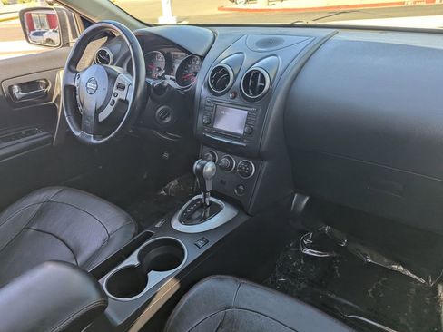 Used 2011 Nissan Rogue SV w/ SL Pkg image 13