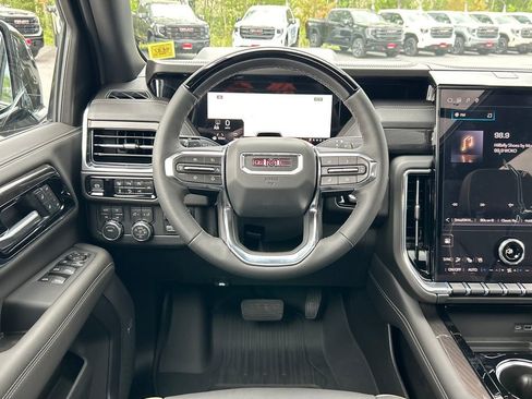 New 2026 GMC Yukon XL Elevation AWD/4WD image 19
