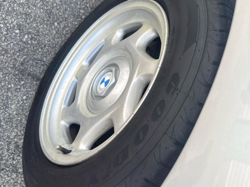 Used 1995 BMW 840Ci RWD image 30