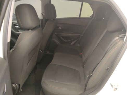 Used 2020 Chevrolet Trax LS w/ Tint and Cruise Package FWD image 18