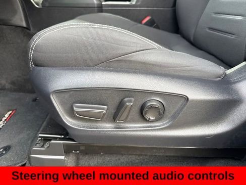 Used 2024 Toyota Tacoma TRD Off-Road image 15