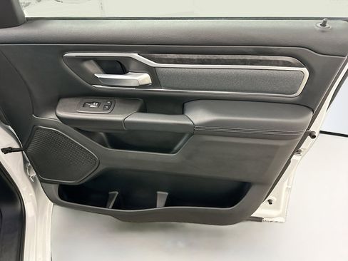 Used 2023 RAM 1500 Big Horn AWD/4WD image 32