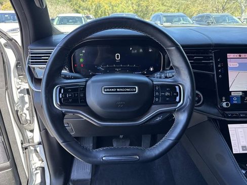 Used 2022 Jeep Grand Wagoneer Series I image 27