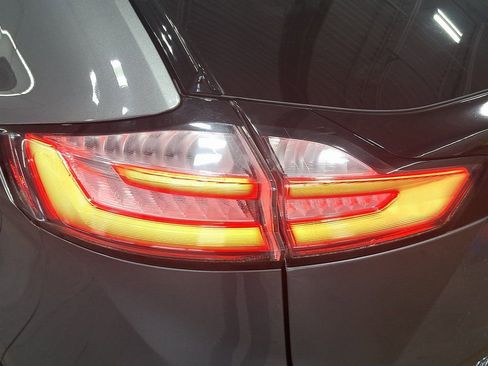 Used 2024 Ford Edge Titanium image 35