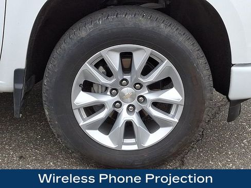 Used 2023 Chevrolet Silverado 1500 Custom image 11