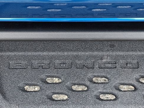 Used 2025 Ford Bronco Raptor w/ Interior Carbon Fiber Pack AWD/4WD image 34