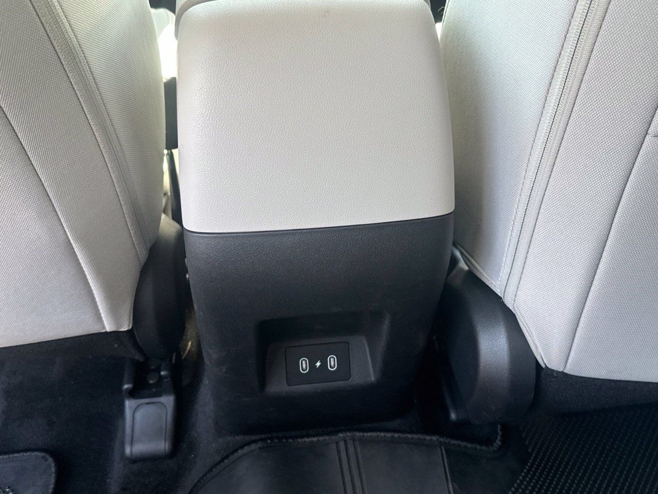 Used 2025 Hyundai Tucson SE FWD image 23