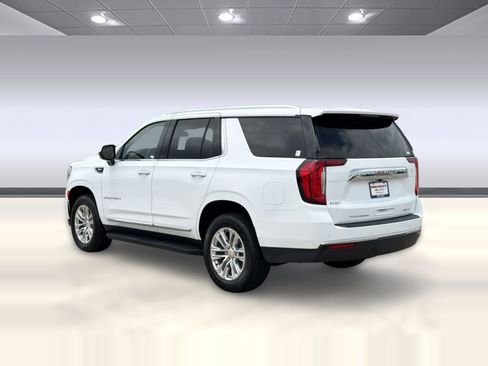 Certified 2024 GMC Yukon SLT RWD image 3