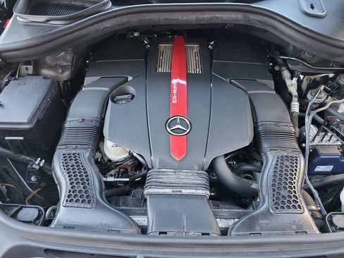 Used 2018 Mercedes-Benz GLE 43 AMG GLE 43 AMG image 28