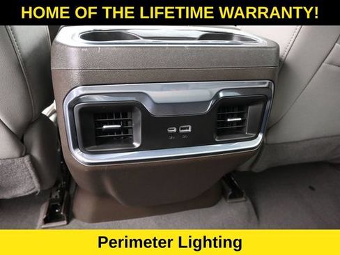 Used 2022 Chevrolet Silverado 1500 LTZ AWD/4WD image 39