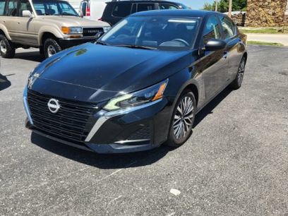 Used 2025 Nissan Altima 2.5 SV