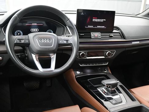 Used 2021 Audi Q5 Prestige AWD/4WD image 7