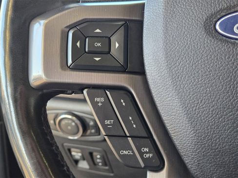 Used 2020 Ford Expedition Platinum image 34