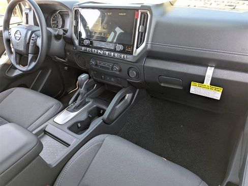 New 2025 Nissan Frontier SV image 28