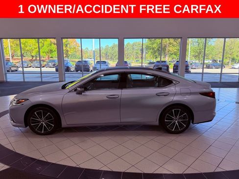 Certified 2024 Lexus ES 350 w/ Premium Package image 4