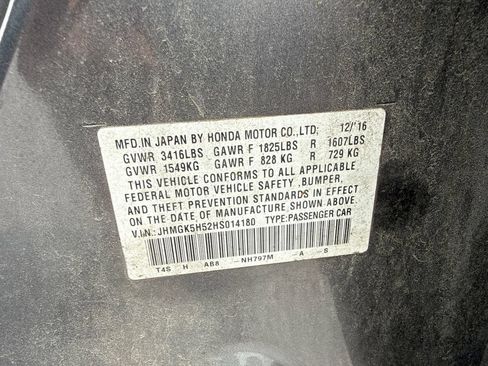 Used 2017 Honda Fit LX image 24