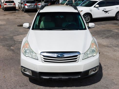 Used 2011 Subaru Outback 2.5i Premium w/ Popular Equipment Group 1B image 19