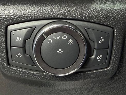 Used 2019 Ford F150 Platinum AWD/4WD image 31