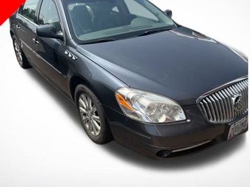 Used 2010 Buick Lucerne CXL FWD image 1