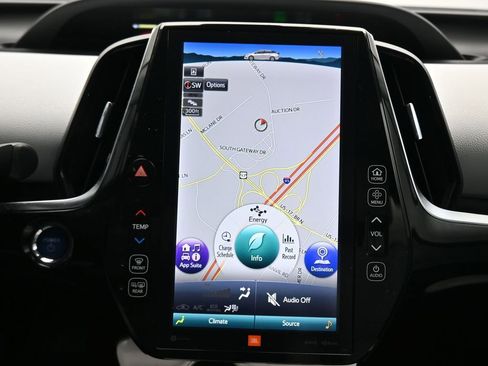 Used 2017 Toyota Prius Prime Advanced image 17