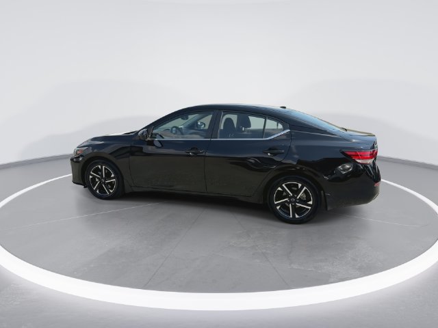 Used 2025 Nissan Sentra SV w/ Trunk Package FWD image 5