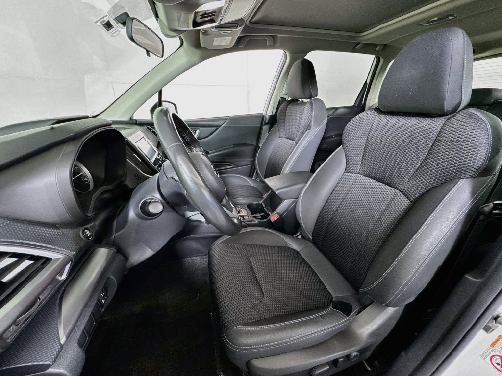 Used 2019 Subaru Forester Premium AWD/4WD image 20