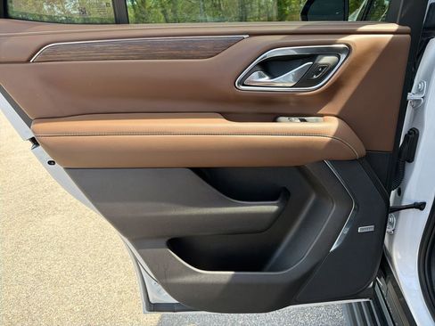 Used 2023 Chevrolet Tahoe High Country image 24