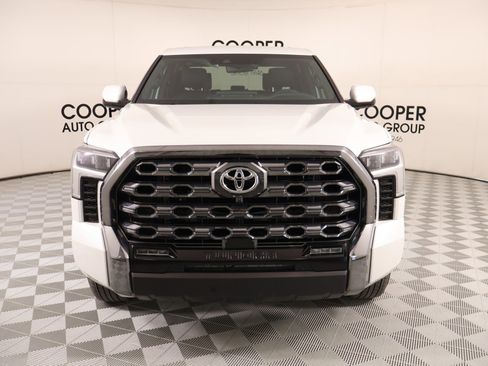 Used 2025 Toyota Tundra Platinum AWD/4WD image 10