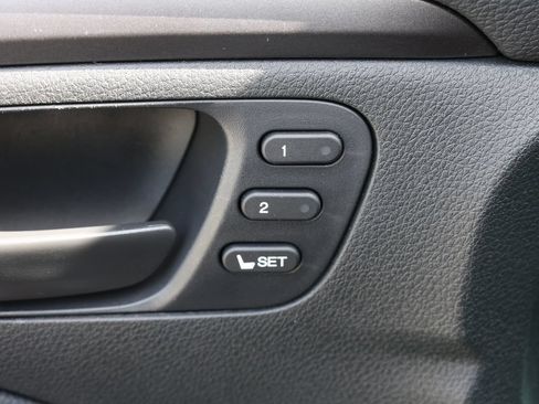 Used 2025 Honda Passport EX-L image 14
