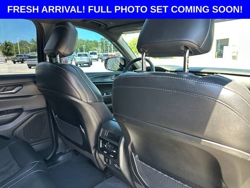 Used 2024 Jeep Grand Cherokee Altitude AWD/4WD image 34