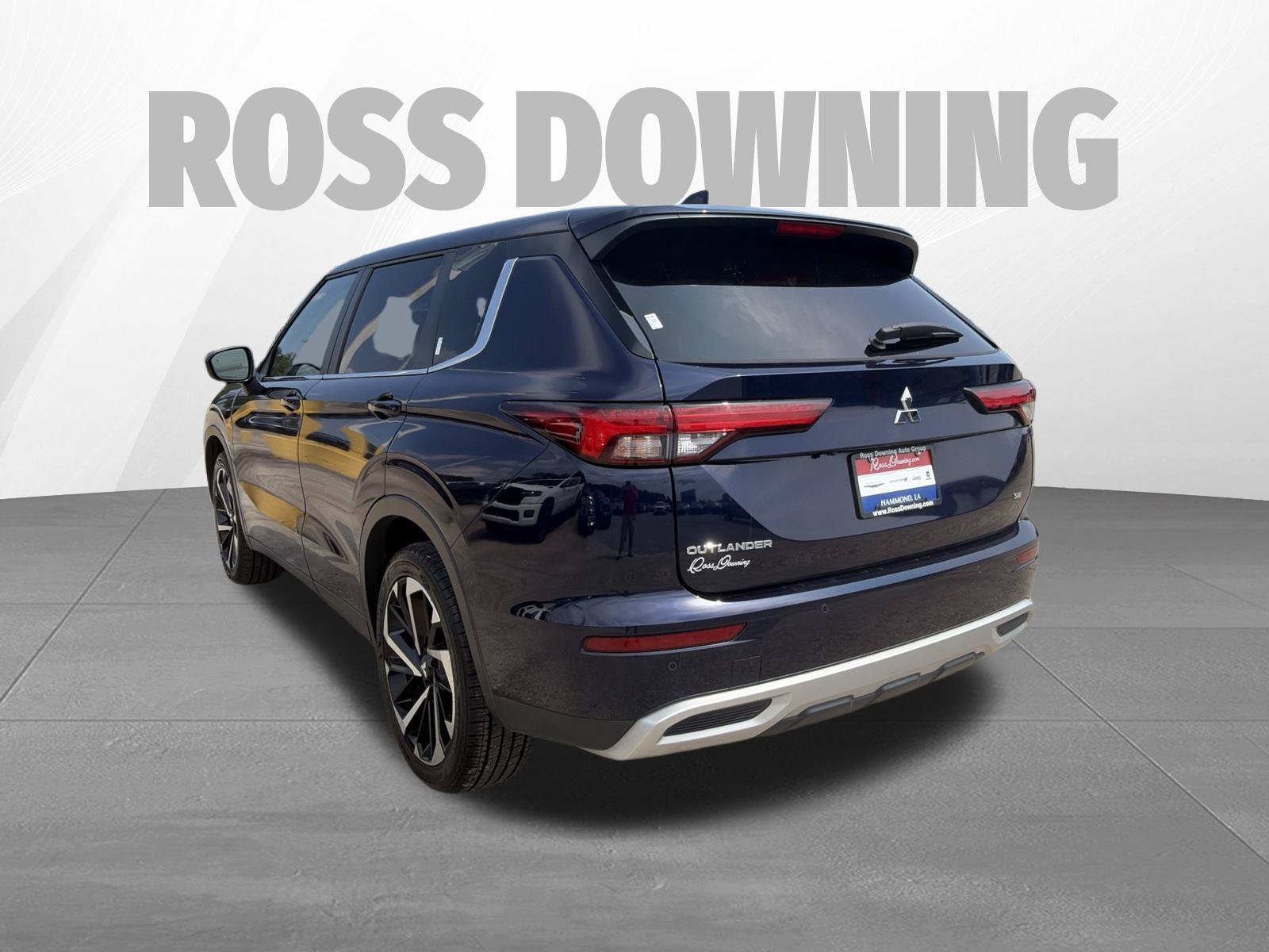 Used 2024 Mitsubishi Outlander SE FWD image 6