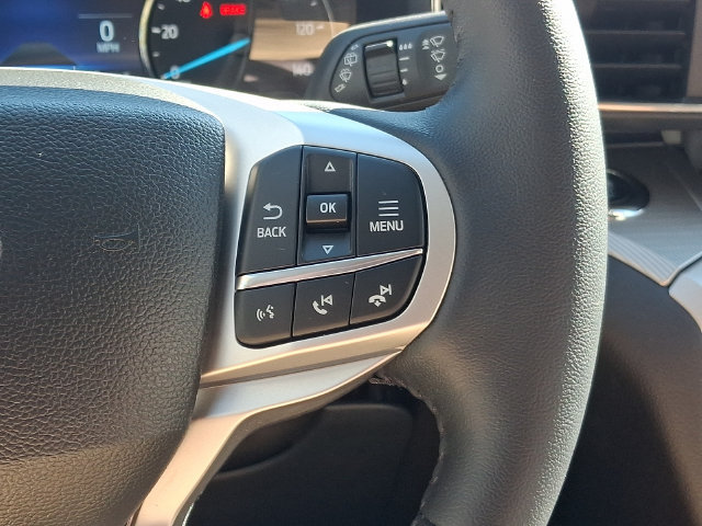 Used 2023 Ford Explorer XLT w/ Equipment Group 202A AWD/4WD image 26