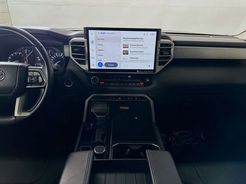 Used 2023 Toyota Tundra Limited w/ Power Package image 18