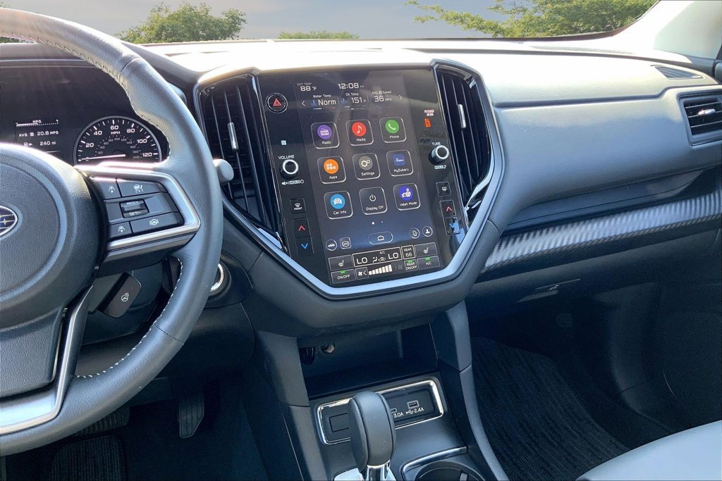 Certified 2026 Subaru Ascent Premium AWD/4WD image 9