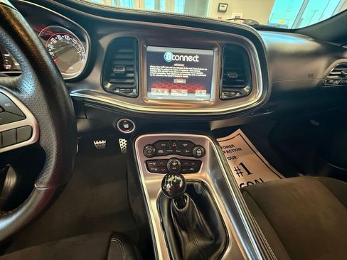 Used 2021 Dodge Challenger R/T Scat Pack w/ Plus Package image 18