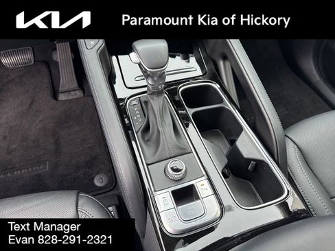 Used 2025 Kia Telluride EX image 31